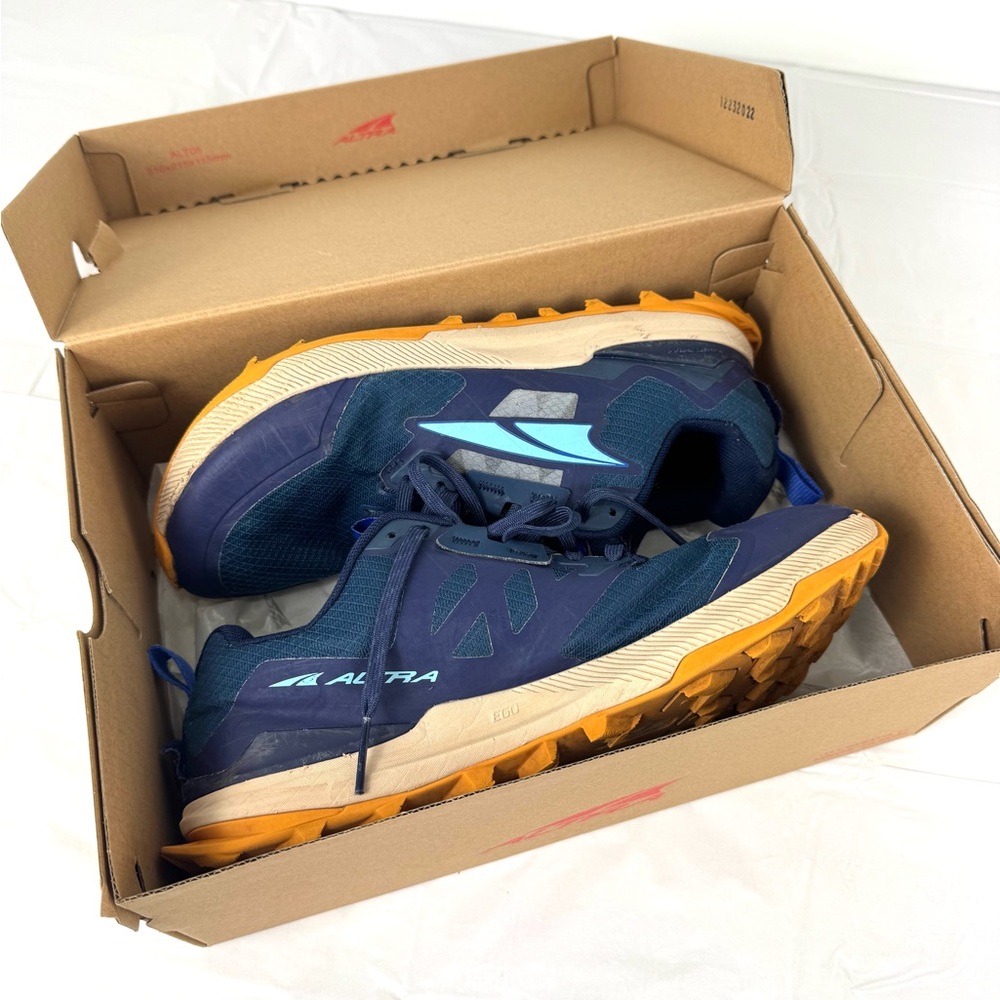 Altra Lone Peak 7 in Navy and Yellow